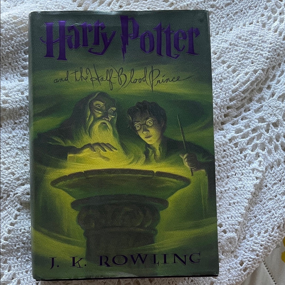 Harry Potter and the Half Blood Prince hardcopy